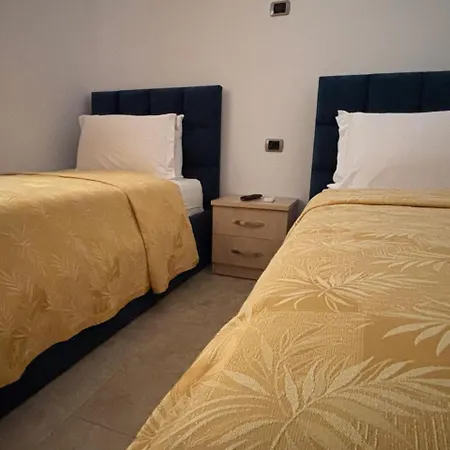 Grand By Greccia Dhermi Prime מלון 5*