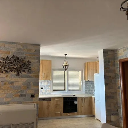Grand By Greccia Dhermi Prime מלון